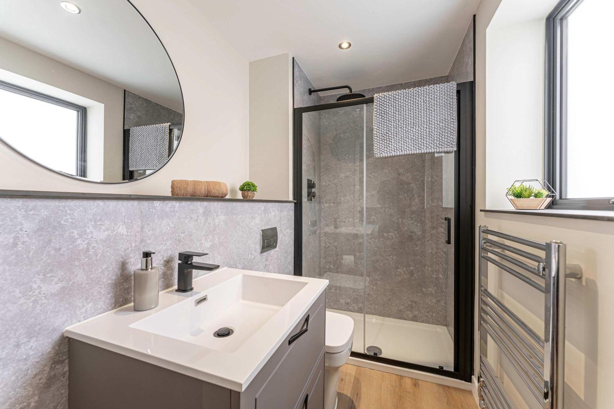Stylish 2 Bedroom Apartments In Derby Ngoại thất bức ảnh